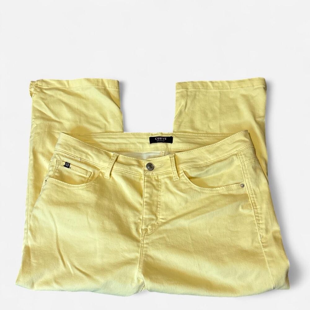 Curve Appeal Women's Yellow Pull on pants slacks Capri Cropped 10 EUC